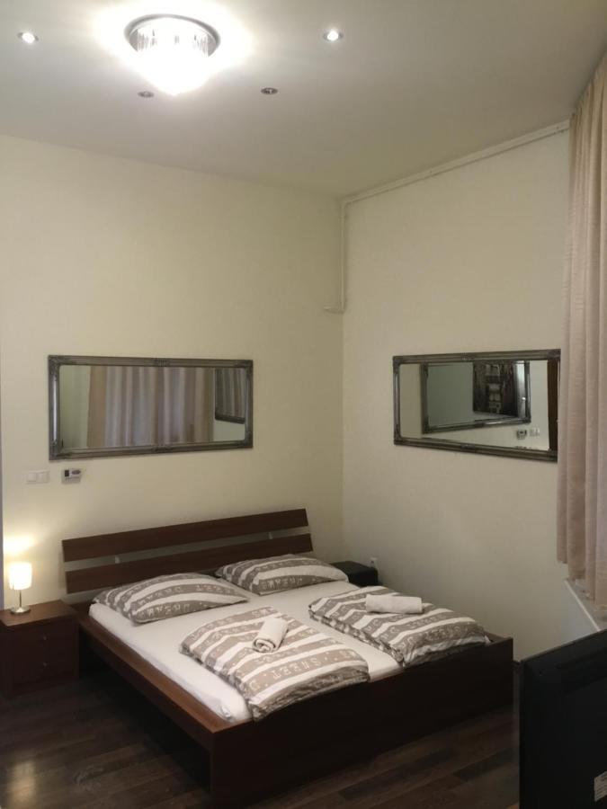 Corso Quiet Lägenhet Budapest Exteriör bild
